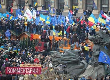 На Майдане снесли ограждения, «Беркут» разбежался