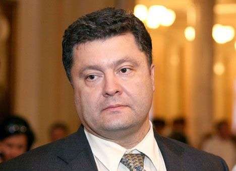 На штурм АП провоцируют привезенные в Киев «титушки», - Порошенко