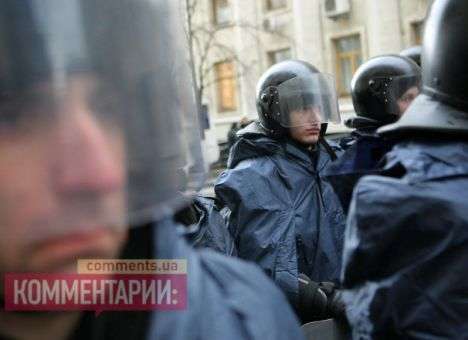 Донецкие депутаты аплодировали «Беркуту» за столичный Евромайдан