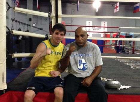 Украинский чемпион начал подготовку к дебюту в профи-боксе в США