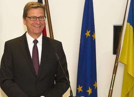 Глава немецкого МИДа сегодня выйдет на Евромайдан