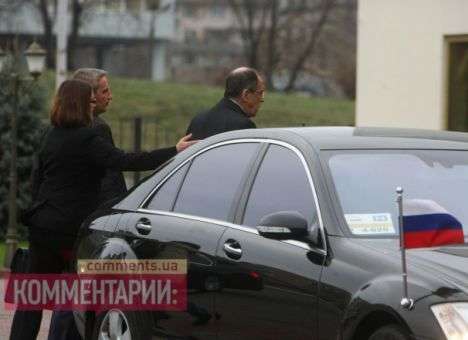 ОБСЕ вызвалась в арбитры между Азаровым и оппозицией Украины