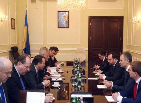Арбузов заверил, что Украина готова разделить европейские ценности