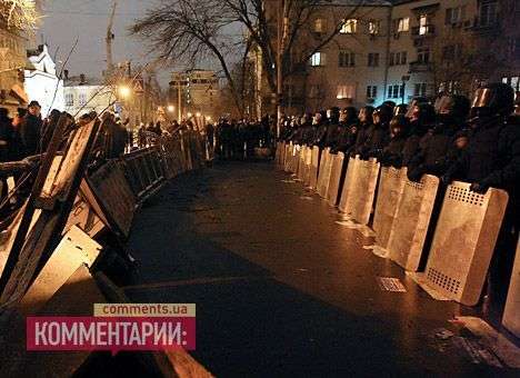 В правительственном квартале и возле АП установили первые палатки (ФОТО) (ДОПОЛНЕНО)