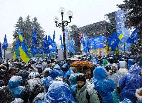 На митинге «регионалов» остались только старики (ФОТО, ВИДЕО)