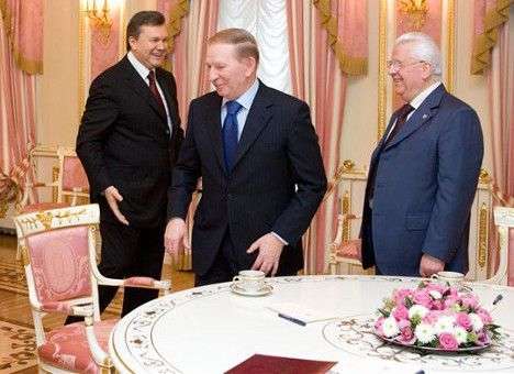 В Киеве началась встреча четырех президентов Украины