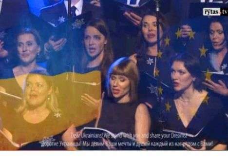 Вильнюсский хор поддержал Украину, исполнив «Щедрика» (ВИДЕО)