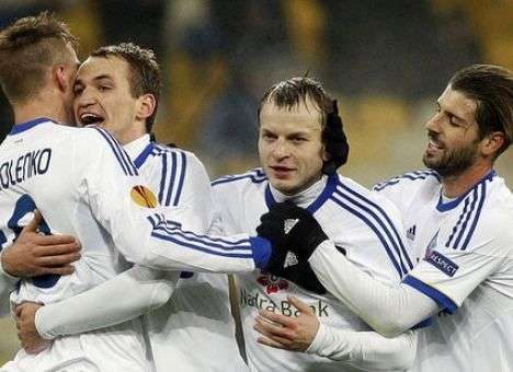 «Динамо» обыгрывает «Рапид» и выходит в плей-офф еврокубка