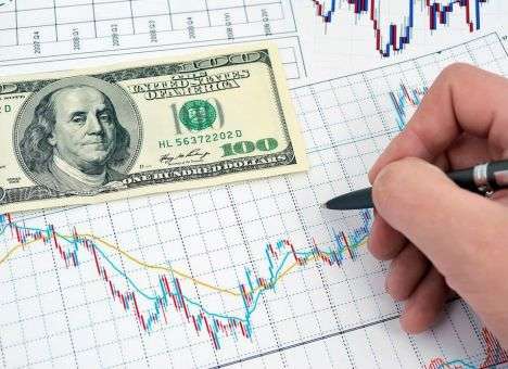 Котировки на межбанке преодолели планку 8,3 UAH/USD