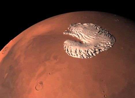 Полёт над ледяной шапкой Марса на Mars Express (ВИДЕО)