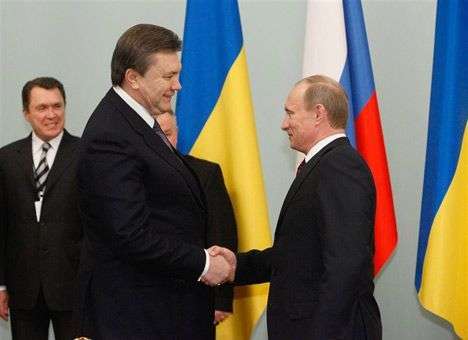 Янукович рассказал Путину, как в Украине ждут решения по газу
