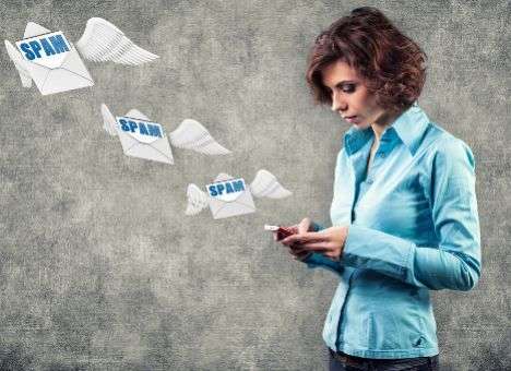 Операторы не могут совладать с SMS-спамом