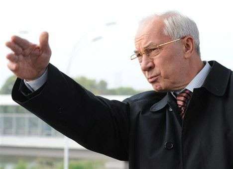 Азаров советует оппозиции признать кабальность ассоциации с ЕС