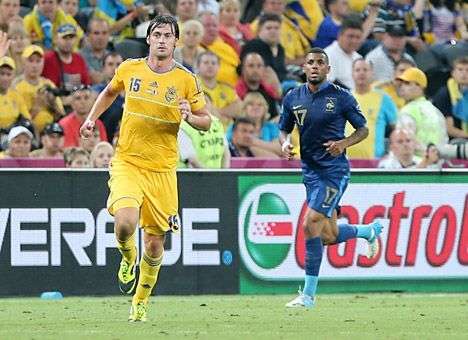 Милевский похвастался прической и очками (ФОТО)