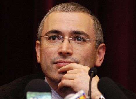 Ходорковский попросил об амнистиии после разговора со спецслужбами