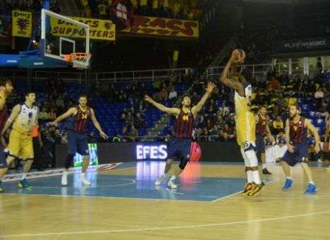 Киев снова не устоял перед «Барселоной» (ВИДЕО)