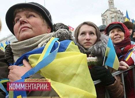 На Евромайдан уже подтянулись тысячи митингующих и «Беркут»