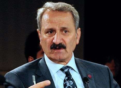 Второй министр Турции ушел в отставку из-за коррупции