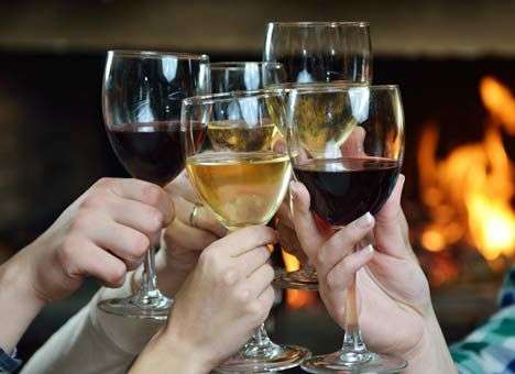 Президент одобрил подорожание спиртных напитков в 2014 году