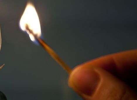 В Крыму пенсионерка совершила акт самосожжения во дворе своего дома