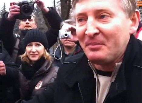 Ахметов рассказал донецким активистам об обмане и воздухе (ФОТО, ВИДЕО)