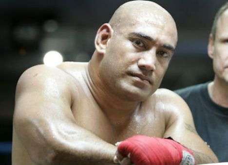 За бой с Кличко его соперник планирует получить 10 миллионов