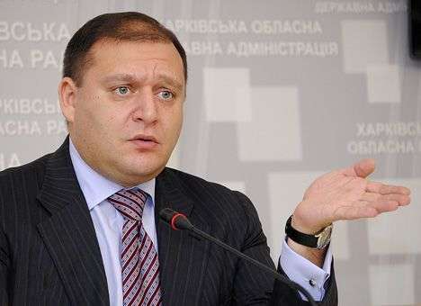 Добкин намерен выслать Задорнову с «кризисом жанра» пену для бритья