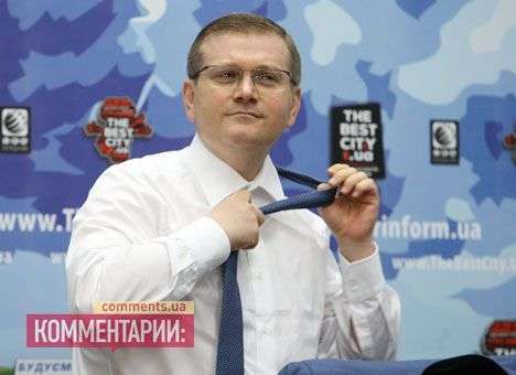 Вилкул улетел в Харьков из-за пожара на «Хартроне»