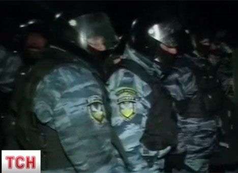 После ночных столкновений в Киеве Милиция открыла 6 уголовных производств