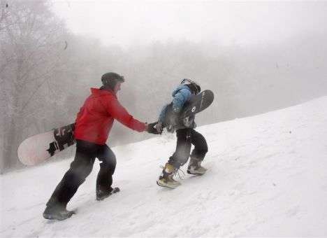 Экологи требуют закрыть Ай-Петри для туристов