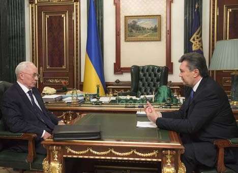 Янукович рассказал Азарову, что нужно сделать, чтобы принять бюджет