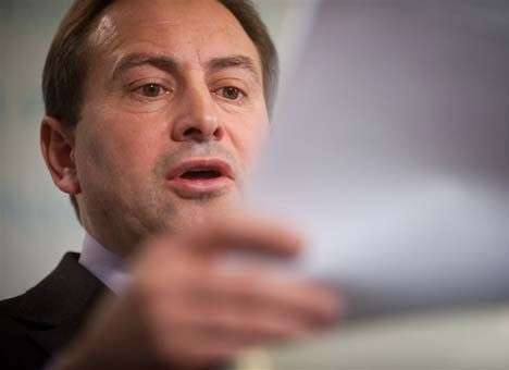 Томенко предупреждает, что Украина может потерять остатки демократии
