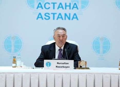 Президент Казахстана приказал народу жить до 80 лет
