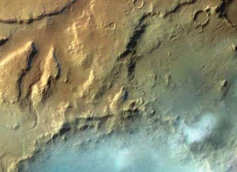 Стали доступны новые фотографии облаков на Марсе
