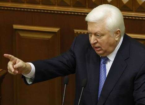 Пшонка попросил оппозицию прекратить противостояние на Грушевского