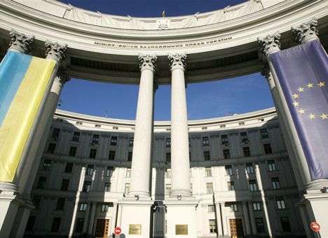 МИД обвиняют в бездарной пропаганде Украины в мире