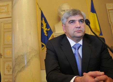 Львовский губернатор Сало подал в отставку (ВИДЕО)