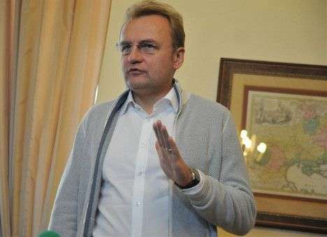 Мэр Львова заявил, что активист Вербицкий умер от пыток
