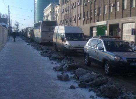 Из Донецка в Киев отправляют 10 автобусов свежих бойцов милиции (ФОТО)