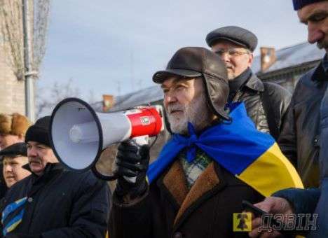 Черкасский Майдан дал губернатору и мэру сутки для ухода в отставку