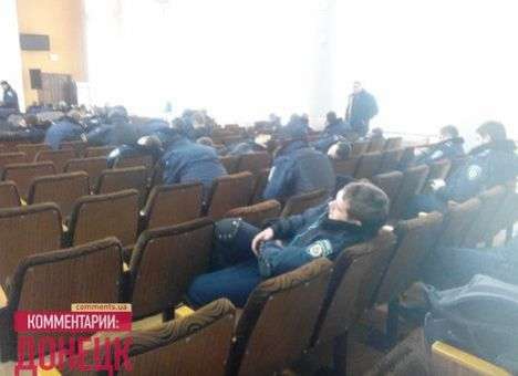 Мэр Донецка не видит причин для введения ЧП