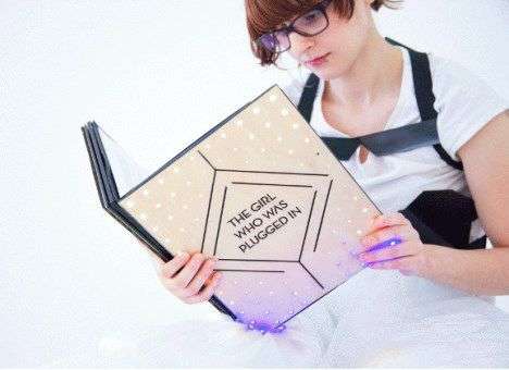 Американцы создали книгу с эффектом присутствия