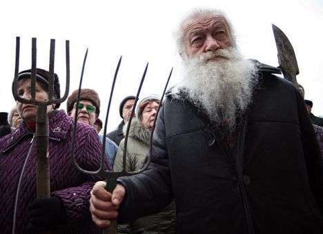 Как регионы готовились к отражению штурма бандеровцев и фашистов (ФОТО, ВИДЕО)