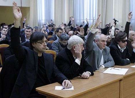 Киевсовет ручным голосованием принял бюджет-2014