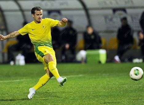 Алиев провел выходной на хоккее в Киеве