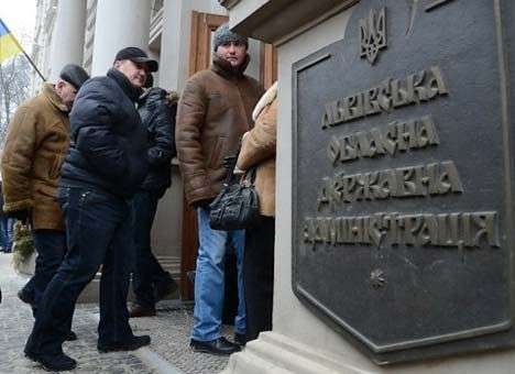 Львовский Майдан требует, чтобы депутаты выразили недоверие Сало