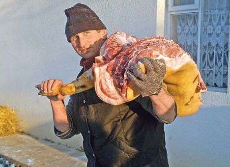 Украинцев завалят жирным мясом