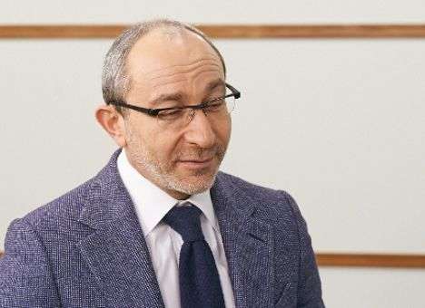 Кернес выписал себе премию за январь