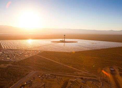 В Калифорнии открылась самая большая солнечная электростанция