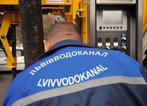 Львову и Червонограду за долги перекрывают воду